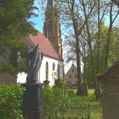 Kirche Stein-Bockenheim