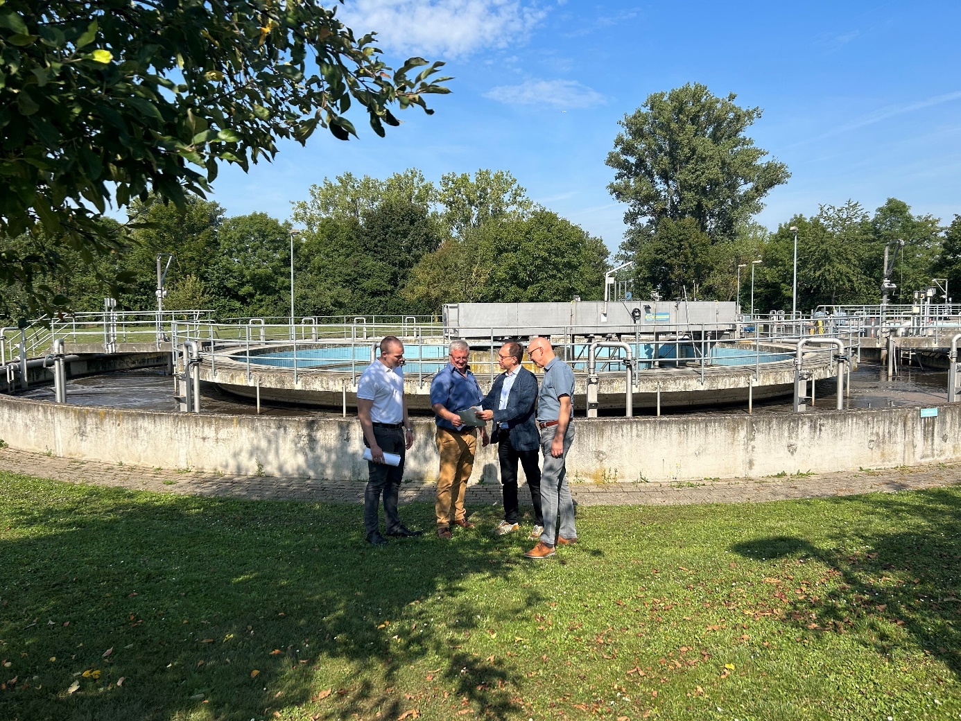 Bild vorm Klärbecken