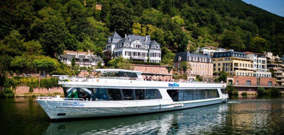 Schiff Königin Silvia