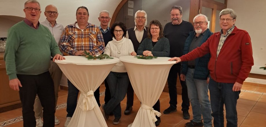 Bürgermeister Rocker mit dem Bürgerbusteam