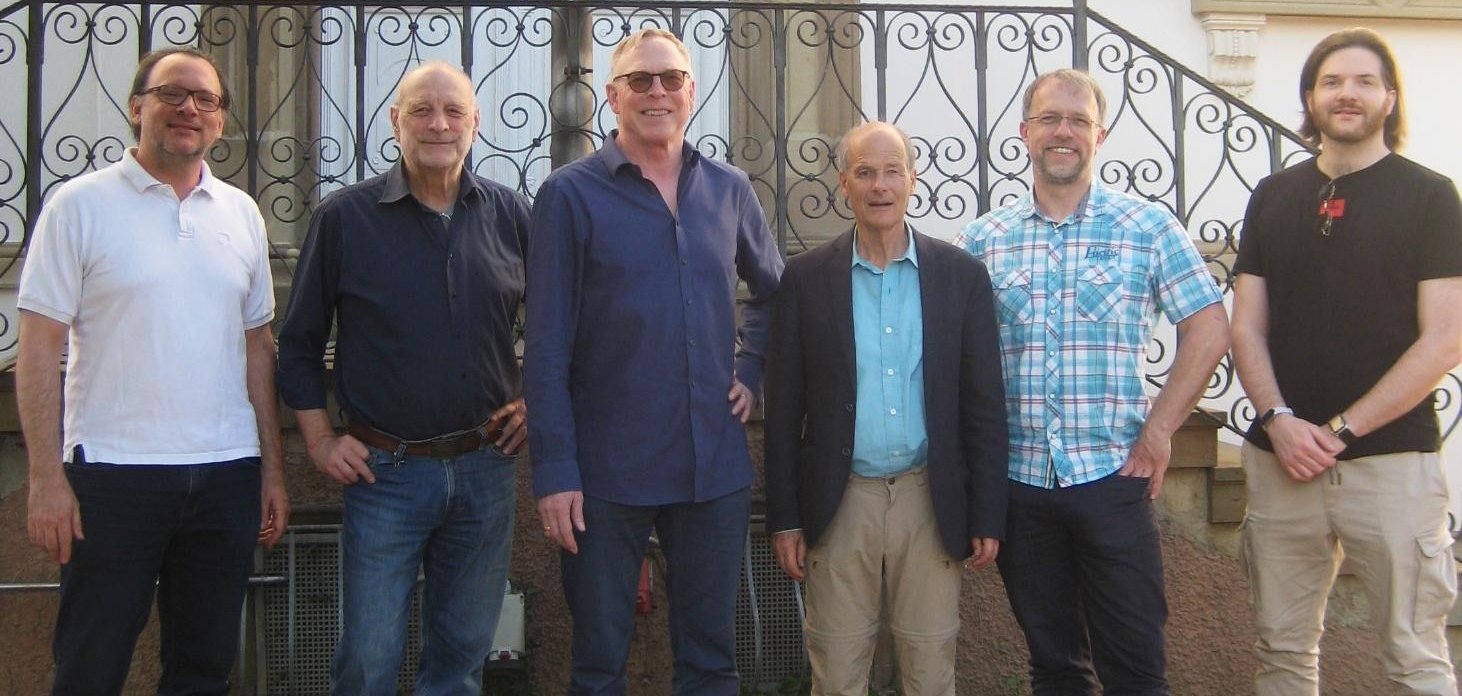 Von links nach rechts: Terrance Angermann, Ernst Scharbach, Rolf Stachowitz, Andreas Krone, Thomas Reddig und Klimaschutzmanager Pascal Zehmer. Nicht auf dem Bild: Dittmar von Langen.